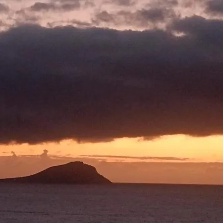 Διαμέρισμα Yellow Mountain In Paradise *